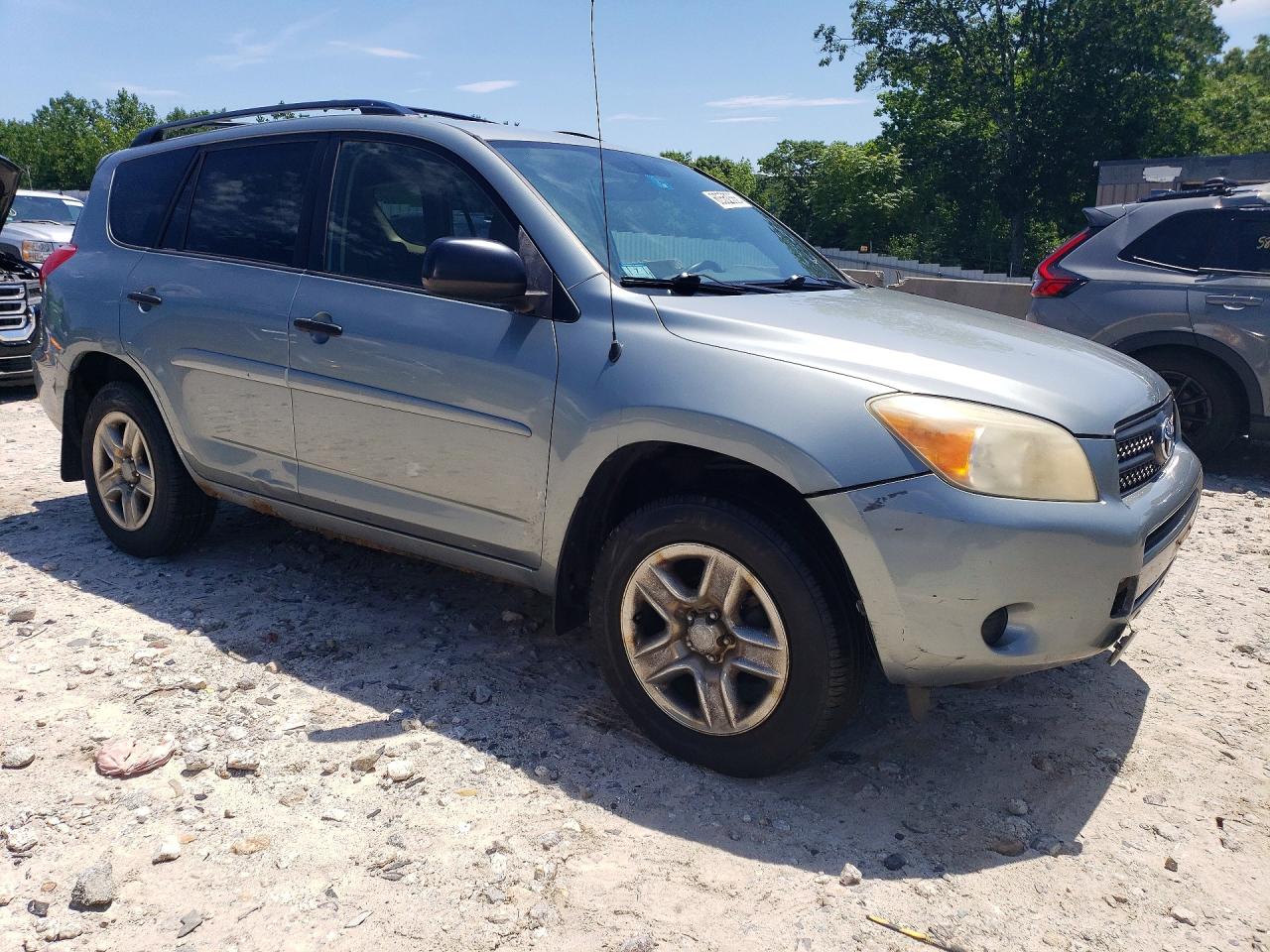 2007 Toyota Rav4 Base Silver vin: JTMBD33V975076819