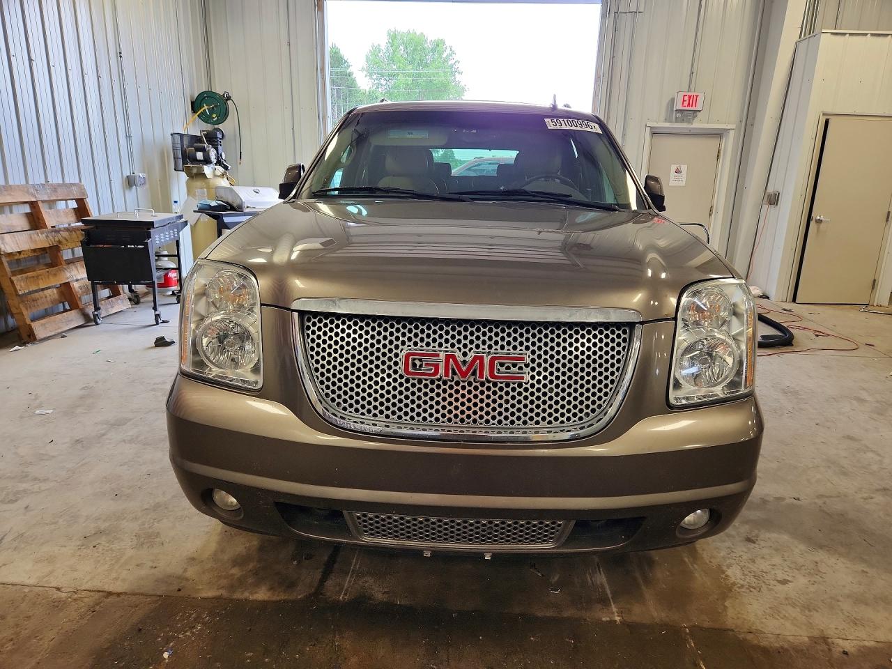 2012 Gmc Yukon Xl Denali Brown vin: 1GKS2MEF7CR166446