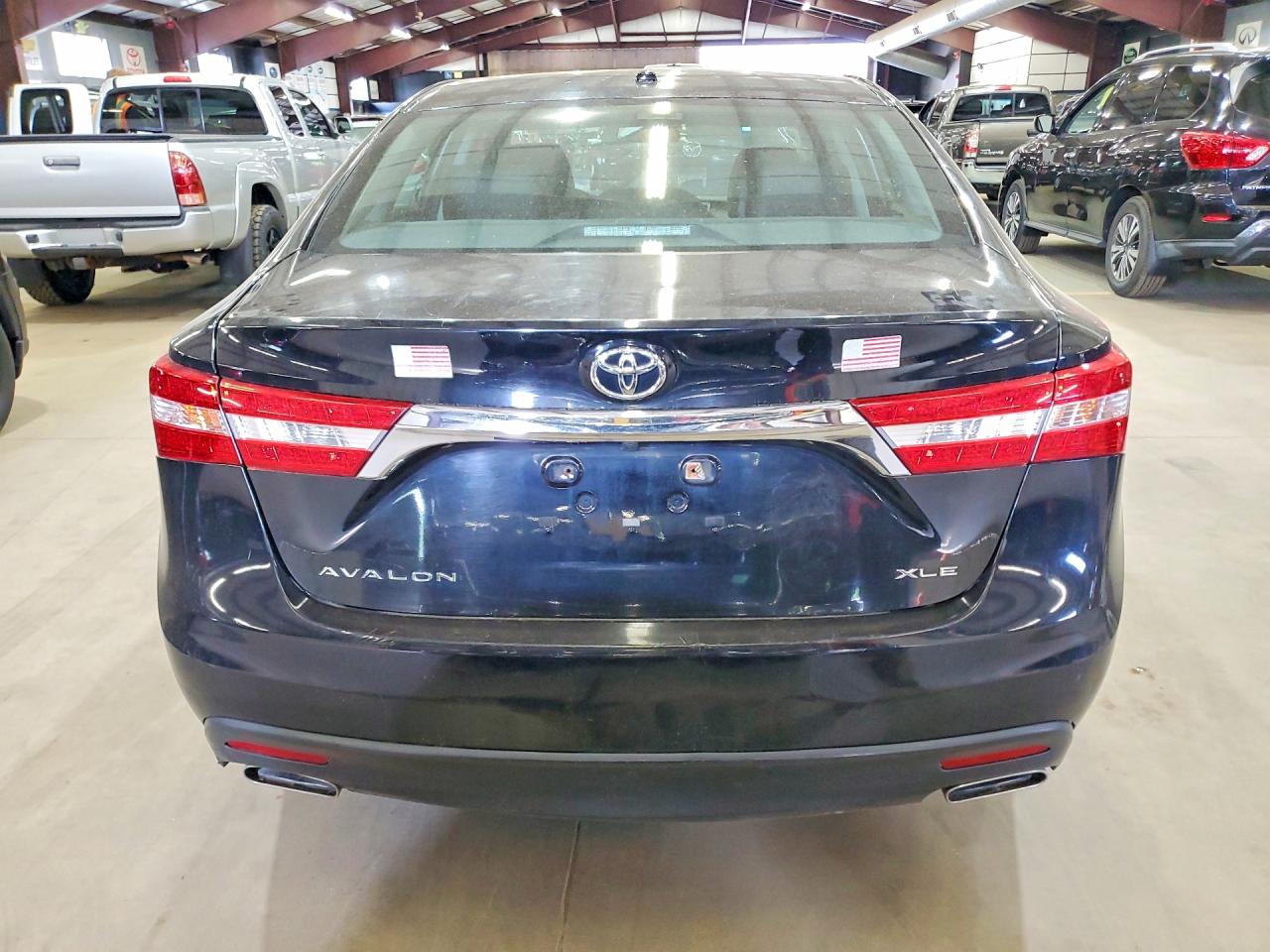 2015 Toyota Avalon Xle Черный vin: 4T1BK1EB5FU165865