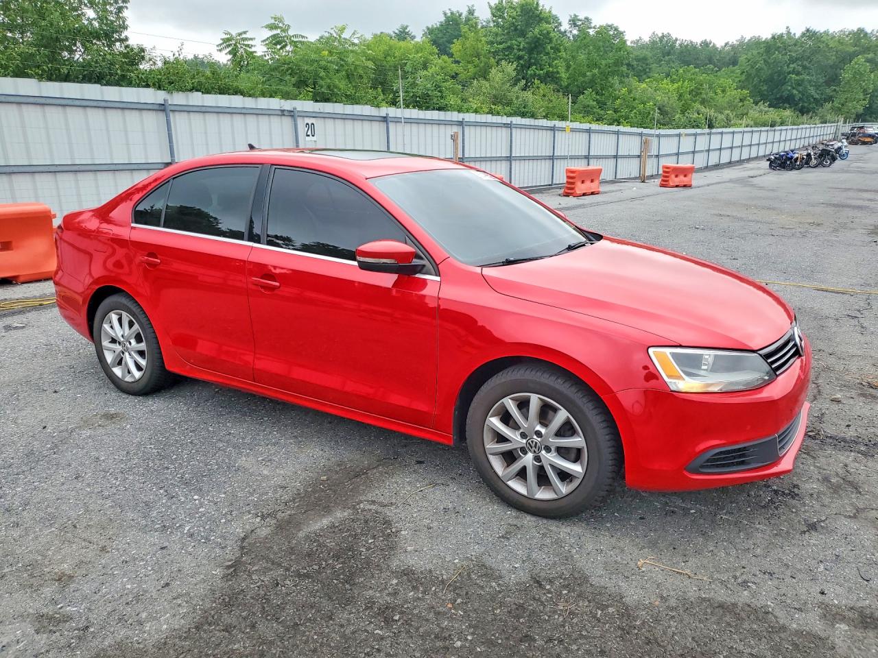 2014 Volkswagen Jetta Se Красный vin: 3VWD17AJ7EM373570
