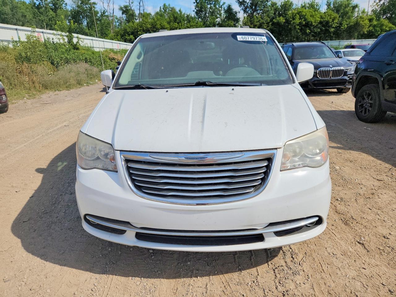 2014 Chrysler Town & Country Touring White vin: 2C4RC1BG4ER158191