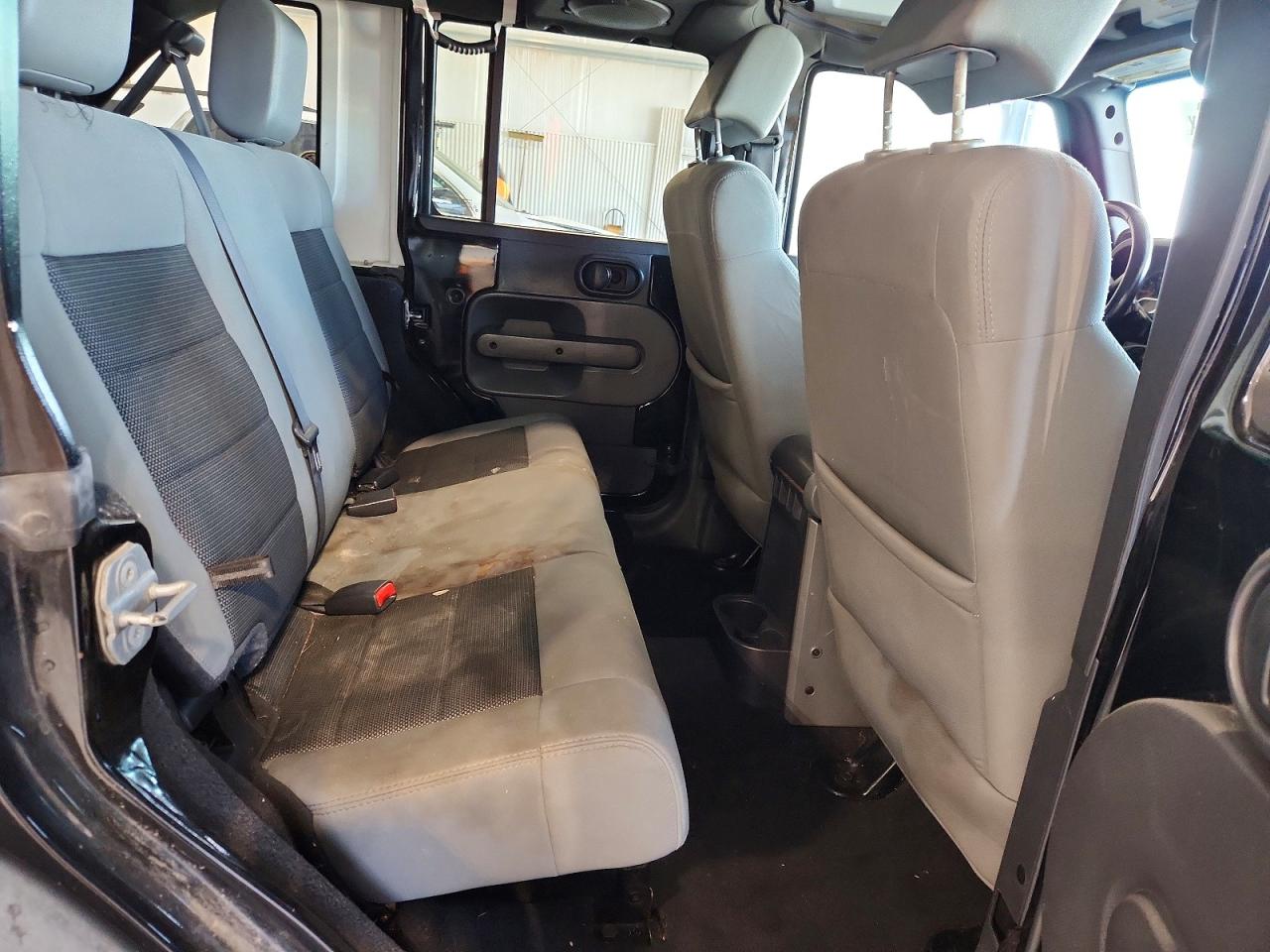 2010 Jeep Wrangler Unlimited Sport Черный vin: 1J4BA3H11AL145806