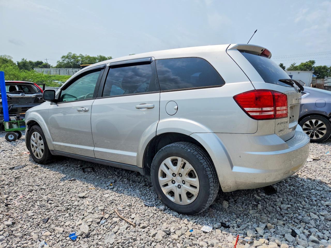 2013 Dodge Journey Se Silver vin: 3C4PDCAB2DT713656