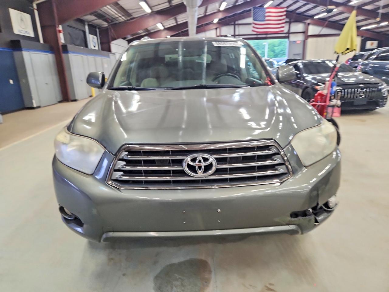2009 Toyota Highlander Sport Green vin: JTEES43A692115565