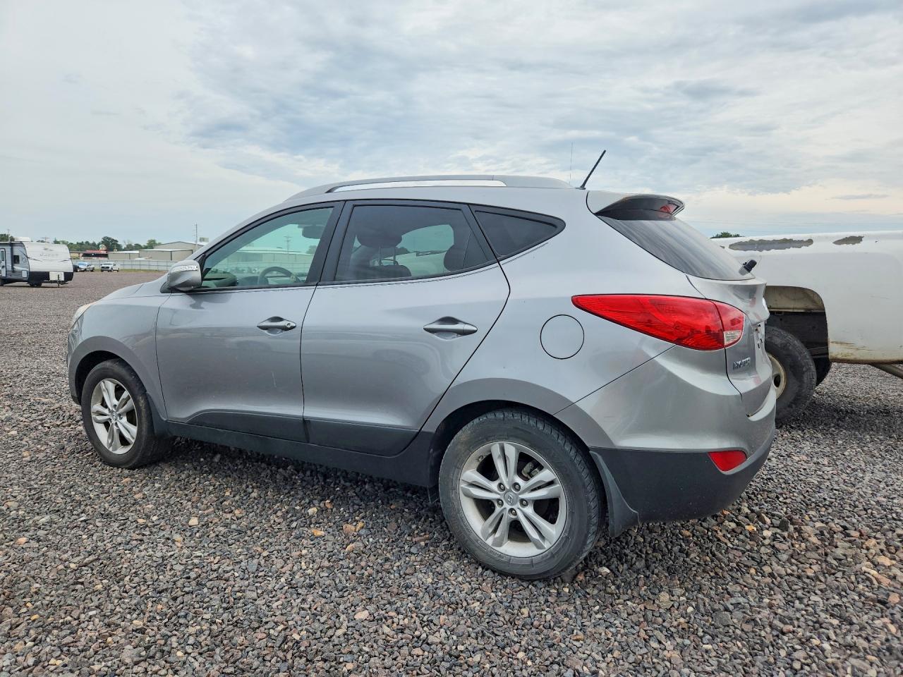 2013 Hyundai Tucson Gls Серебряный vin: KM8JU3AC6DU557315