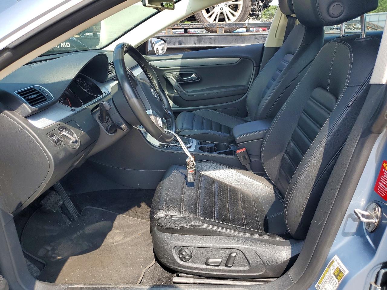 2013 Volkswagen Cc Sport Blue vin: WVWBP7AN1DE510793