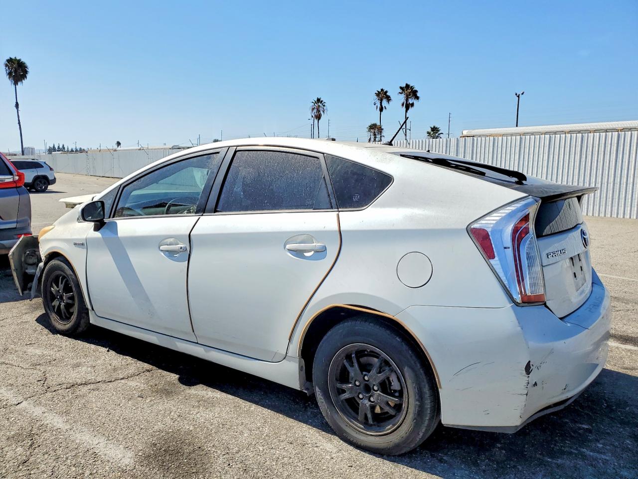 2013 Toyota Prius Two White vin: JTDKN3DU7D1731128