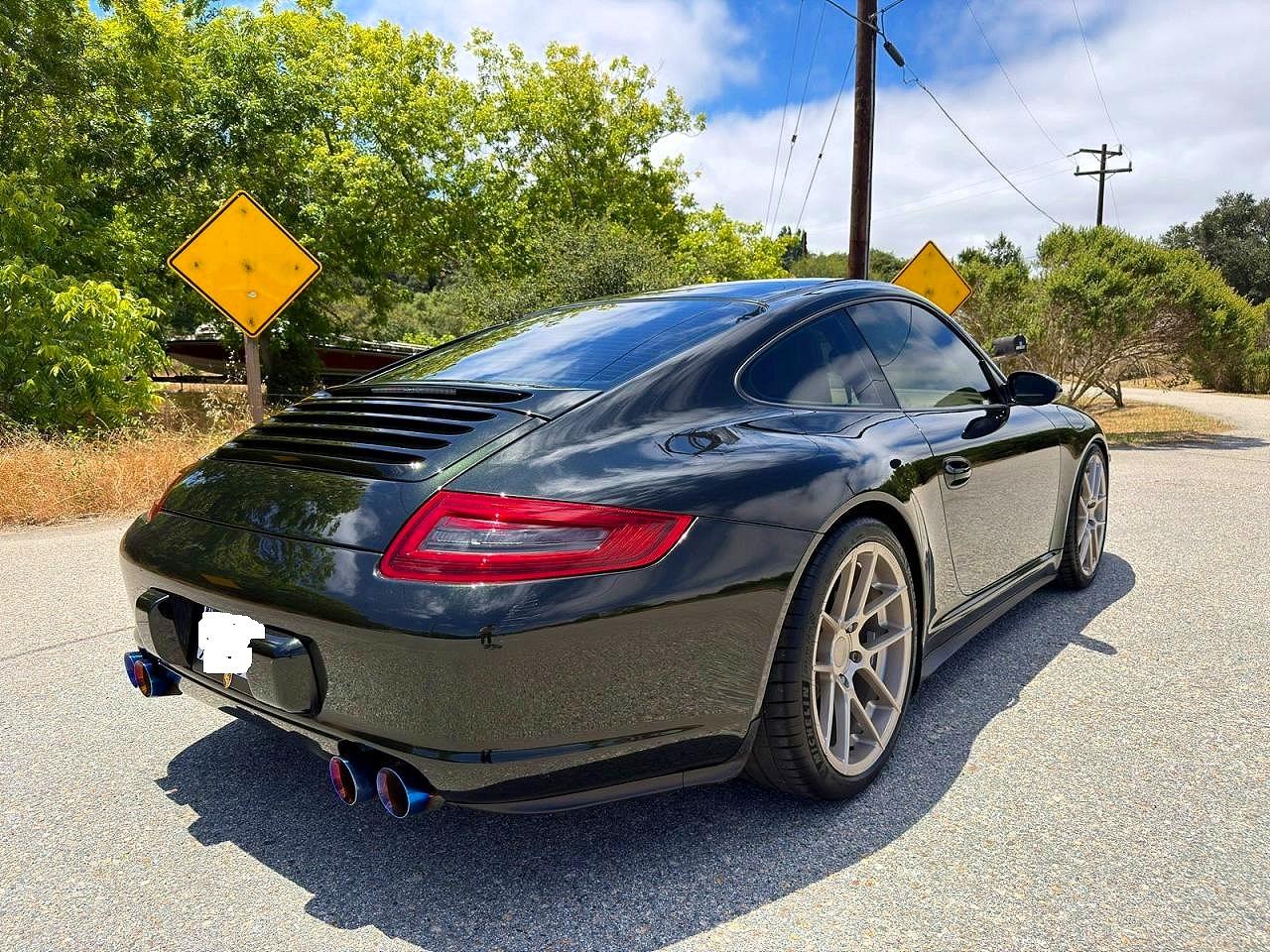 2005 Porsche 911 New Generation Carrera Green vin: WP0AA29955S716130