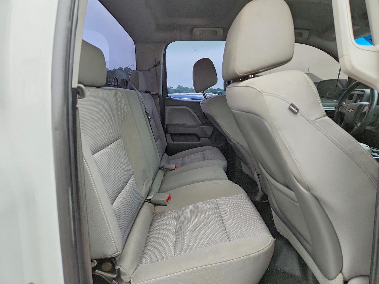 2014 Chevrolet Silverado C1500 White vin: 1GCRCPEH5EZ170637