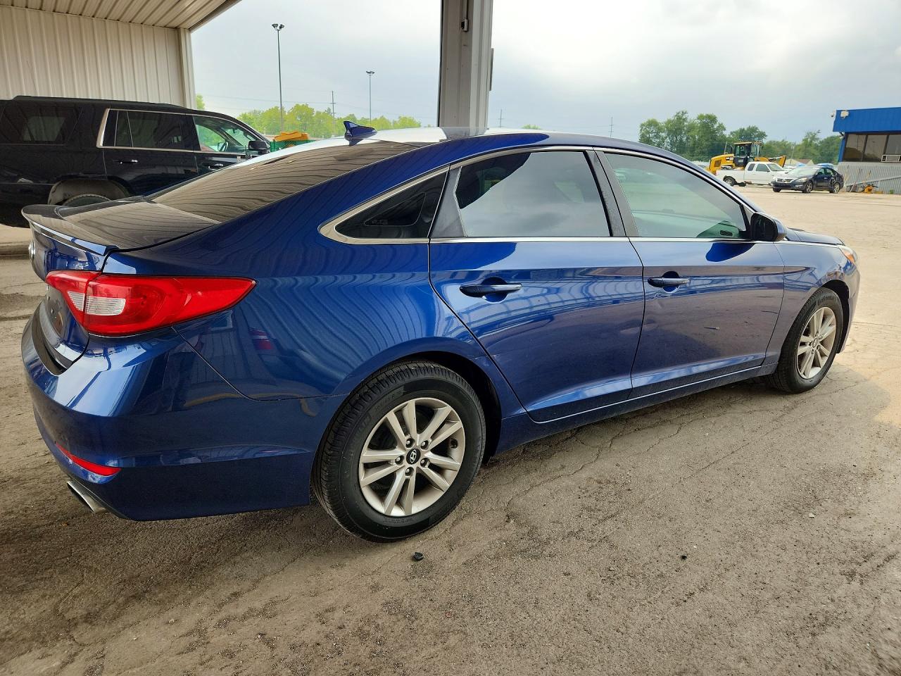 2015 Hyundai Sonata Se Blue vin: 5NPE24AF0FH031223