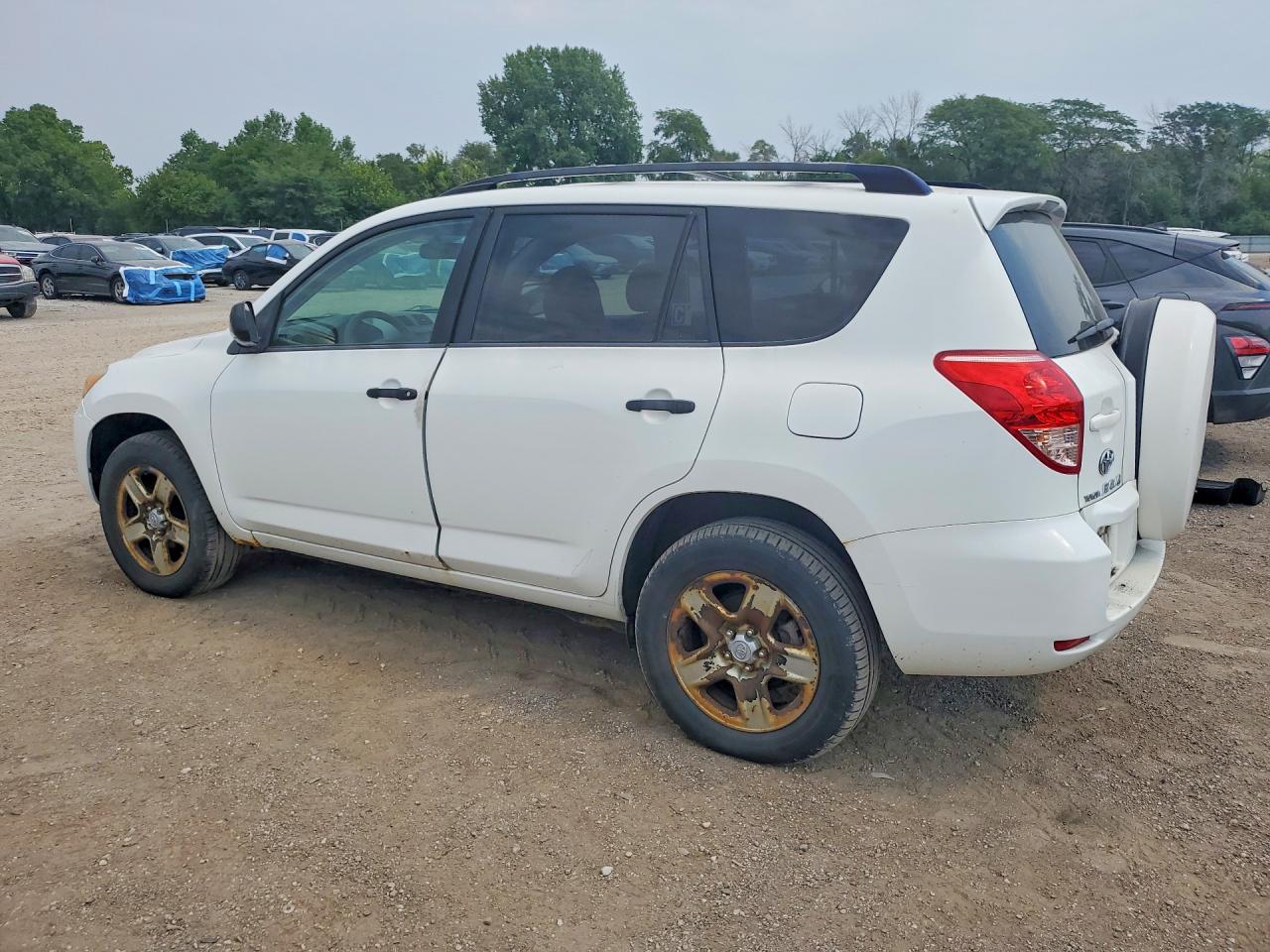 2008 Toyota Rav4 Base Белый vin: JTMBD33V386060272