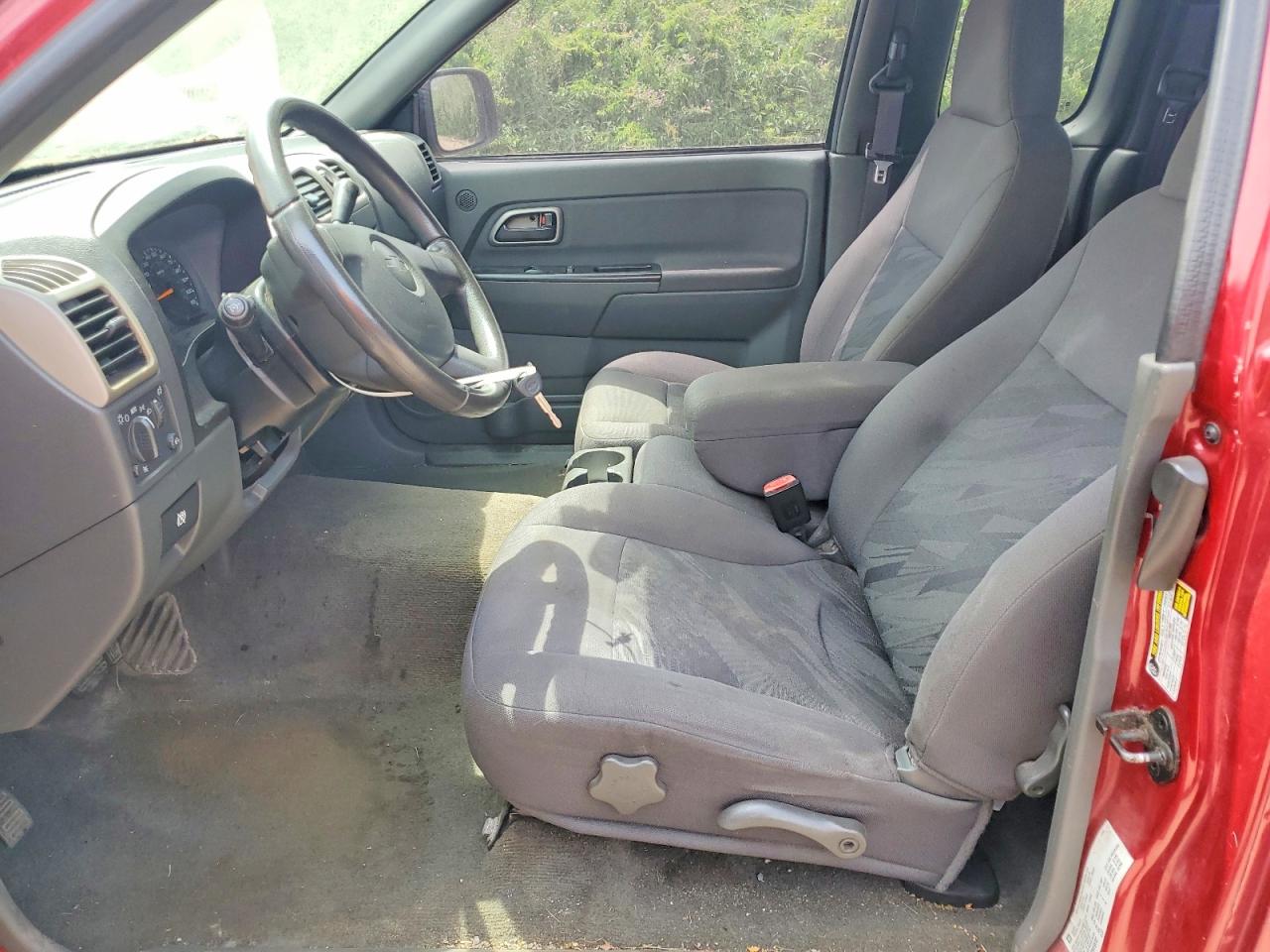 2005 Chevrolet Colorado Burgundy vin: 1GCDT196758195707
