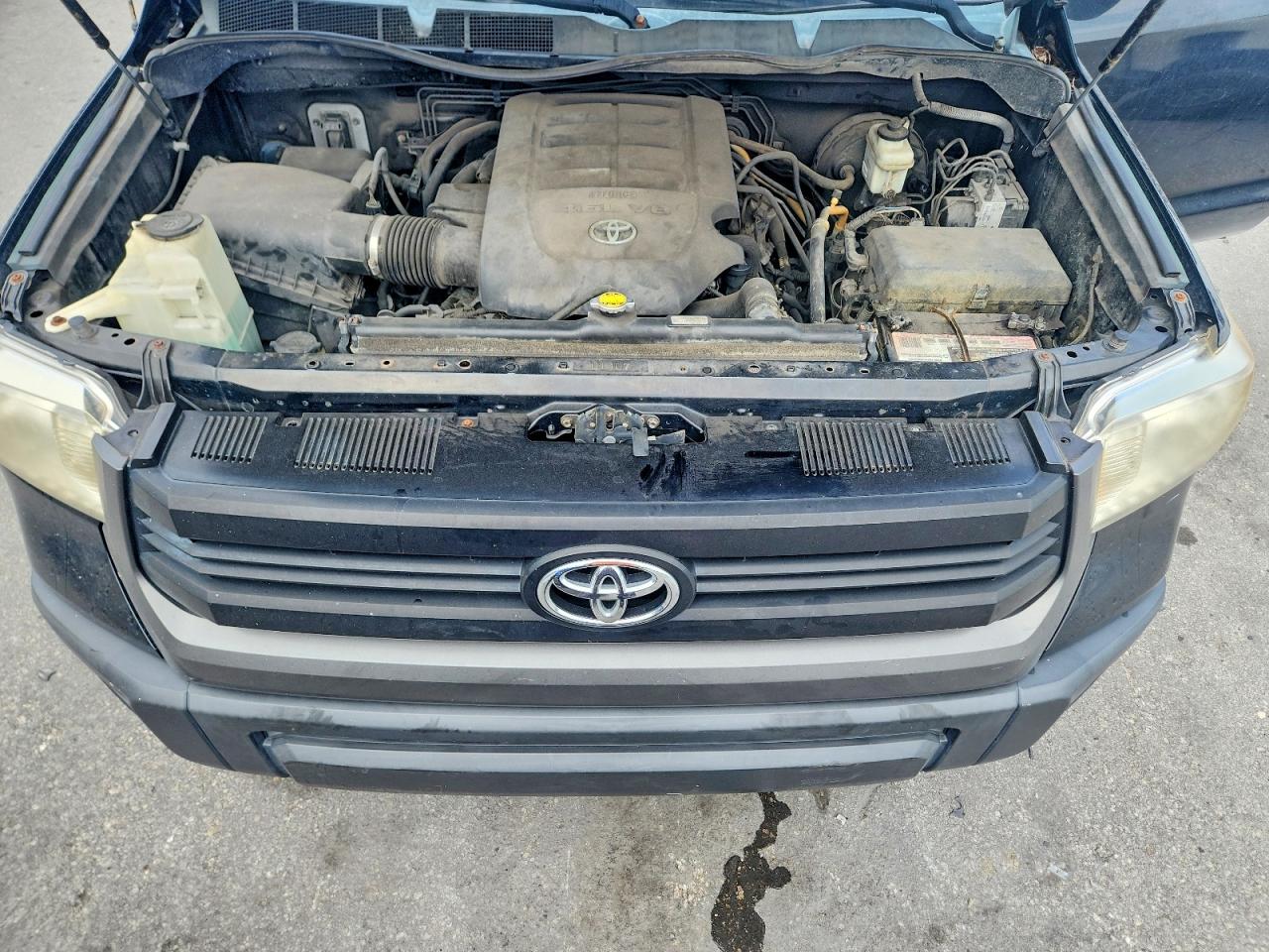 2015 Toyota Tundra Sr Black vin: 5TFRM5F18FX085517