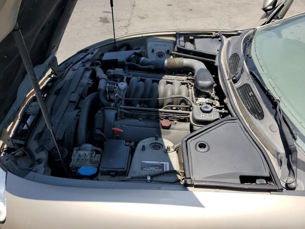2000 Jaguar Xk8 Tan vin: SAJJA42C0YNA02298