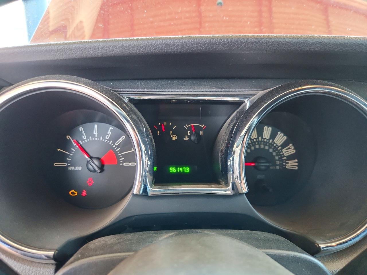 2005 Ford Mustang Gt Red vin: 1ZVFT82H255156700
