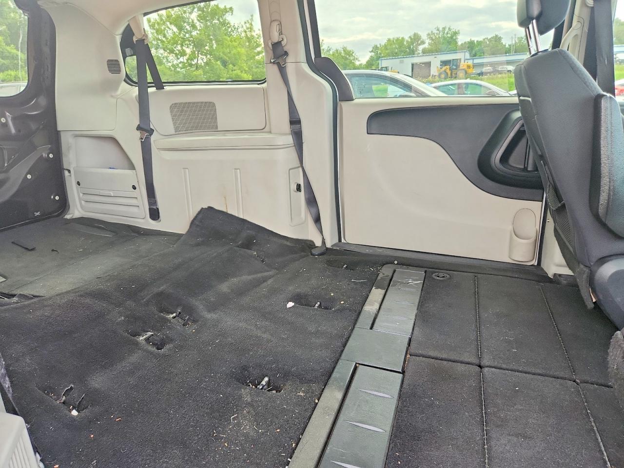 2010 Dodge Grand Caravan Hero Белый vin: 2D4RN3D19AR401540