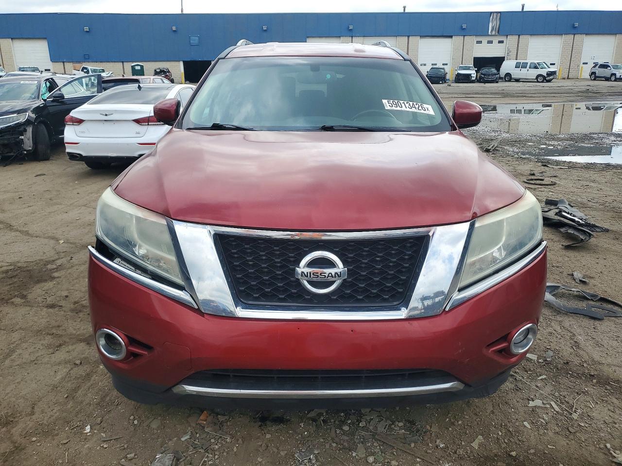 2015 Nissan Pathfinder Sv Красный vin: 5N1AR2MN8FC656705