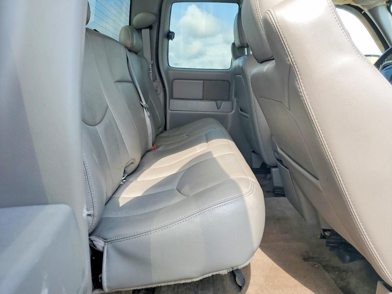 2006 Gmc New Sierra K1500 Black vin: 1GTEK19B26Z111504