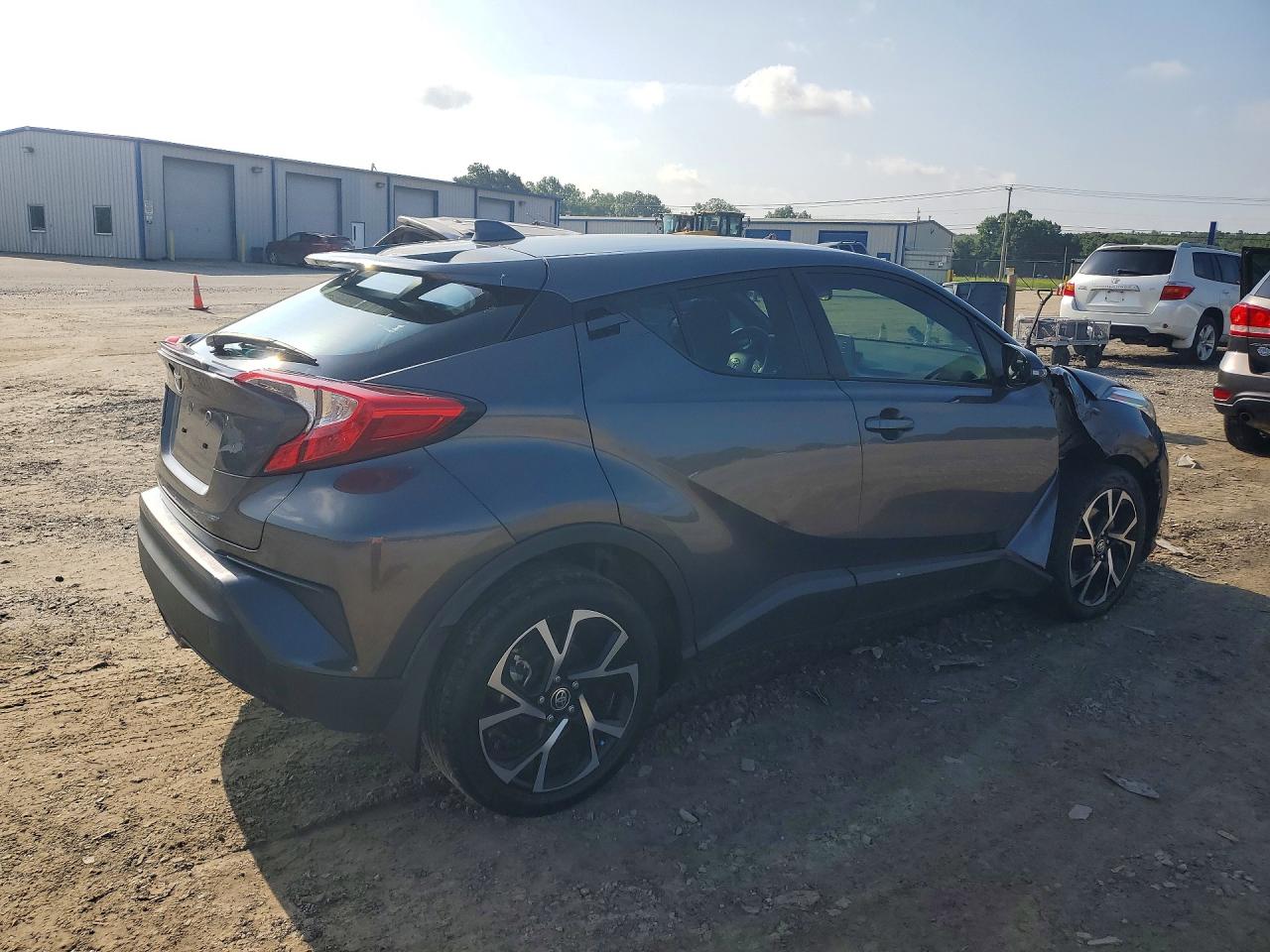 2020 Toyota C-hr Xle Gray vin: JTNKHMBX6L1077128