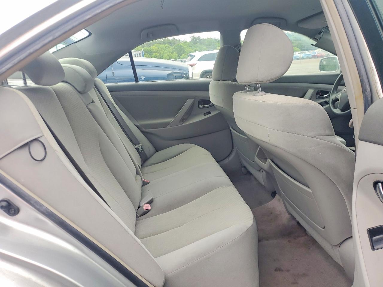 2007 Toyota Camry Le Silver vin: JTNBE46K873064060