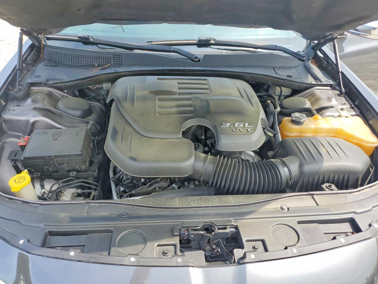 2015 Chrysler 300c Gray vin: 2C3CCAEGXFH749395