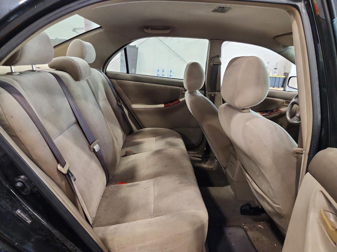 2005 Toyota Corolla Le Black vin: JTDBR32EX50057368