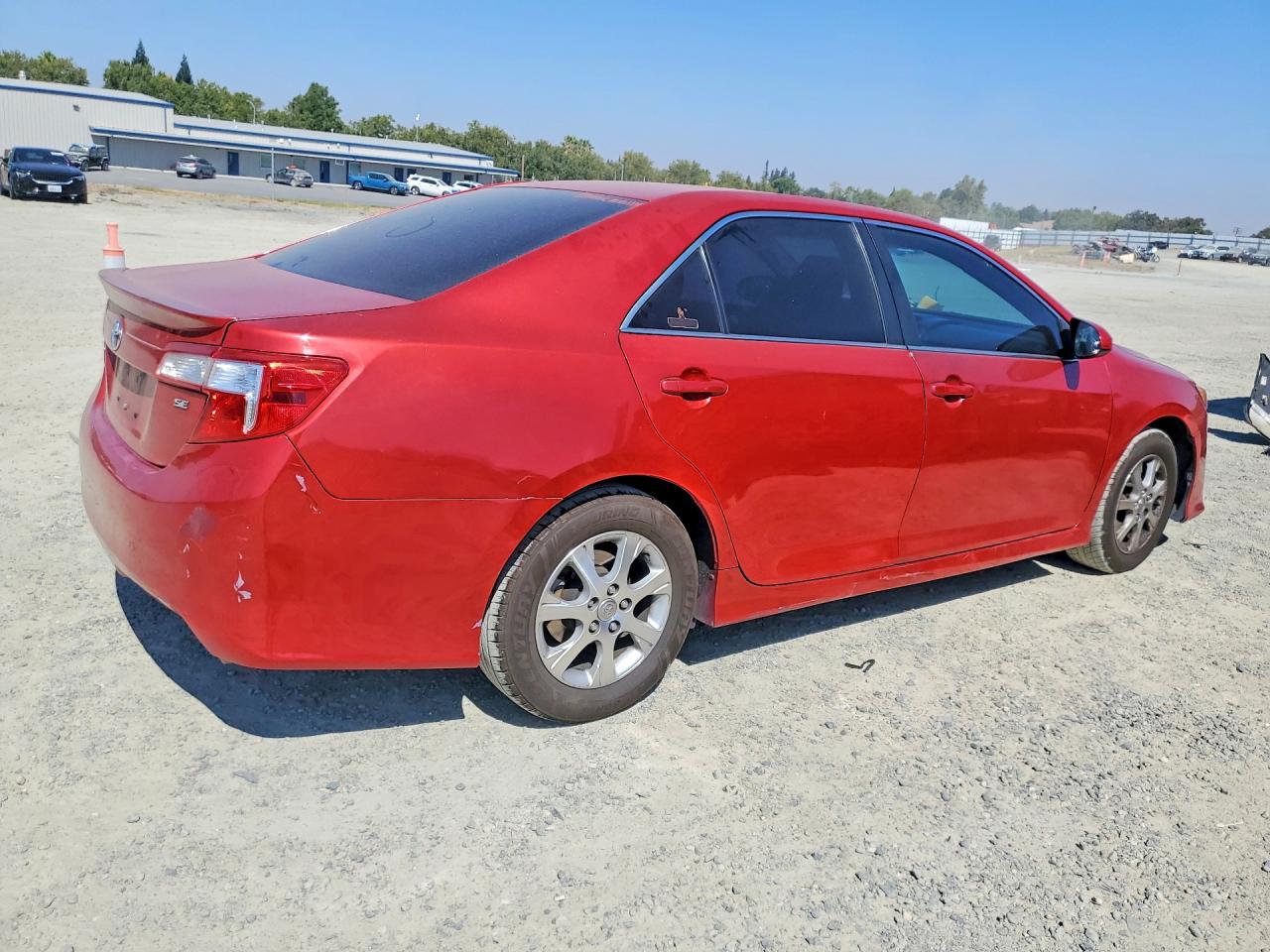 2014 Toyota Camry Se Red vin: 4T1BF1FK4EU825976