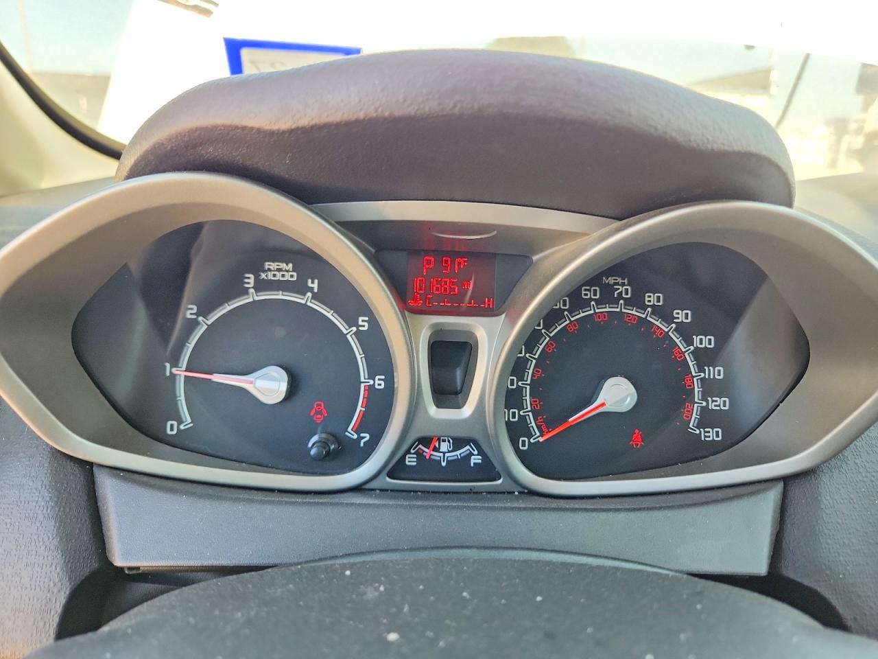 2013 Ford Fiesta Se White vin: 3FADP4EJ4DM117000
