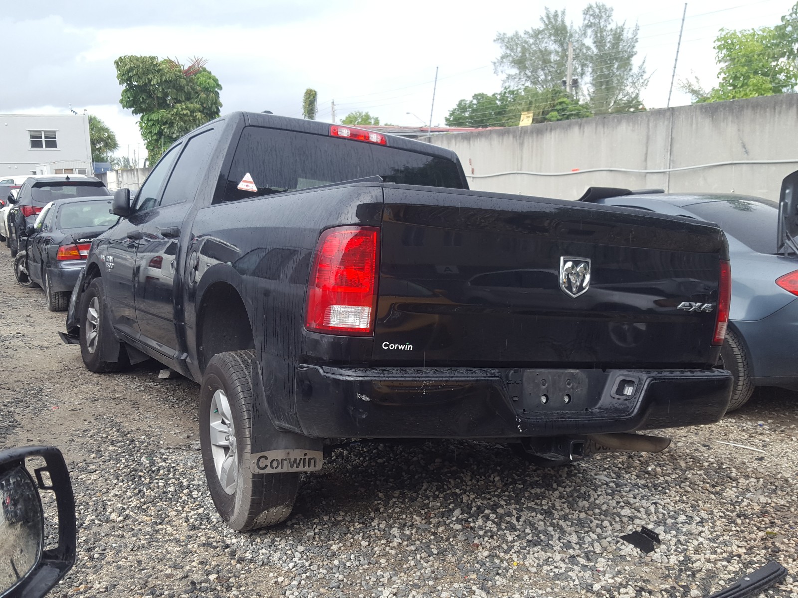 2019 Ram 1500 Classic Tradesman Black vin: 1C6RR7KT0KS507864