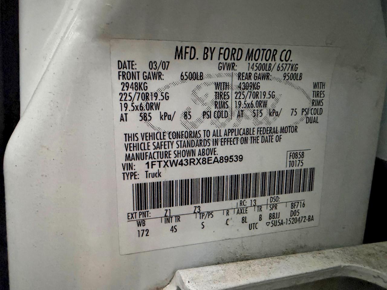 2008 Ford F450 Super Duty Белый vin: 1FTXW43RX8EA89539