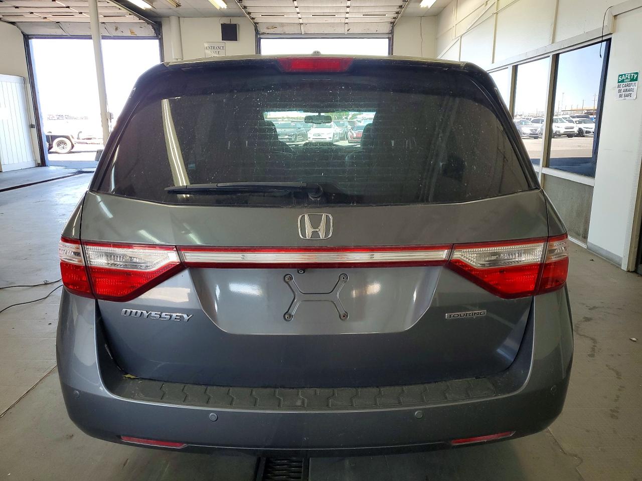 2011 Honda Odyssey Touring Gray vin: 5FNRL5H90BB002978