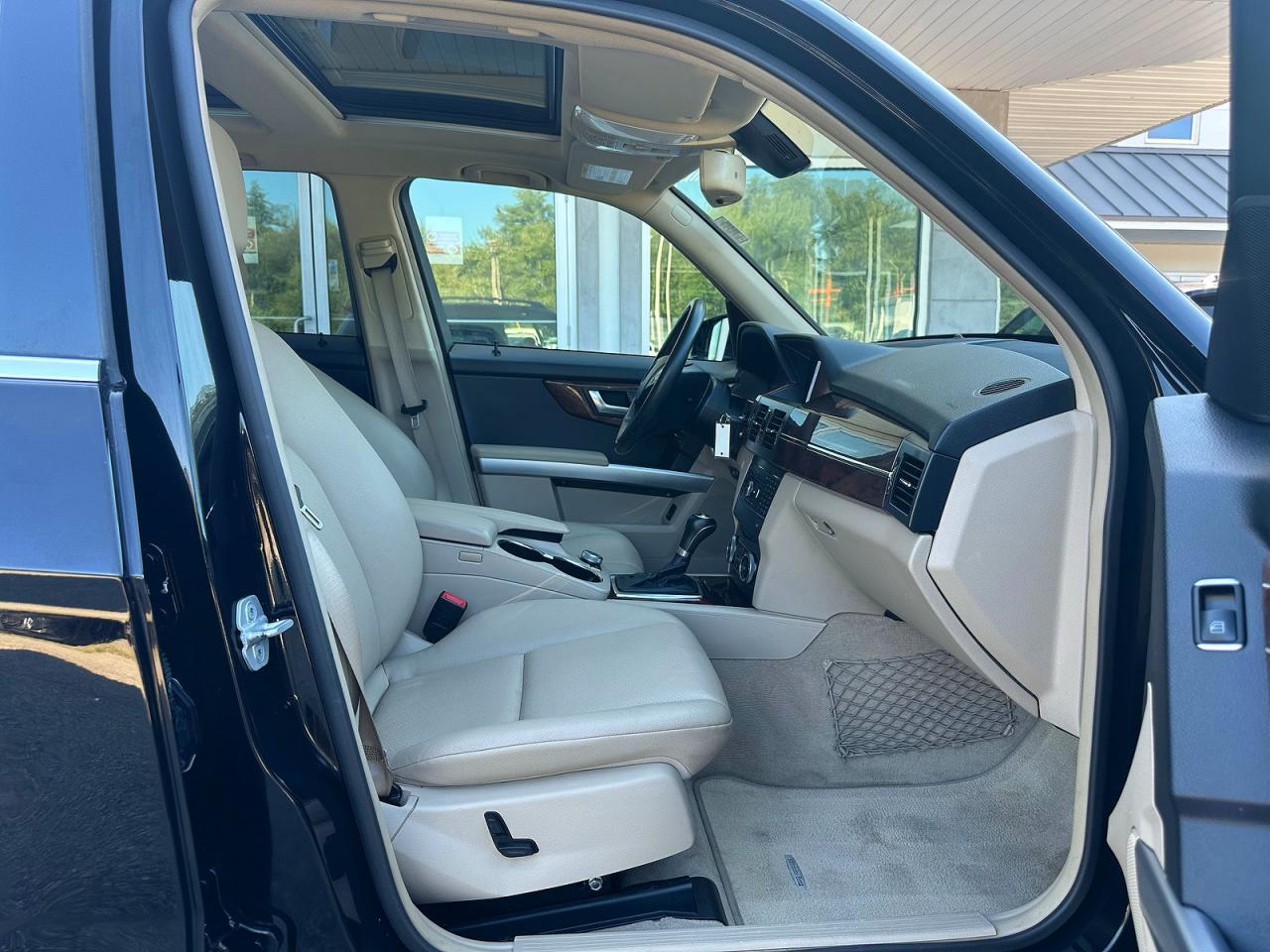 2012 Mercedes-benz Glk 350 4matic Black vin: WDCGG8HB9CF778369
