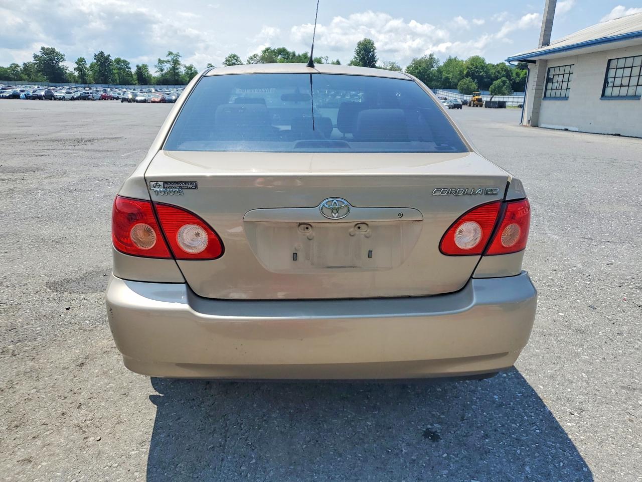 2006 Toyota Corolla Le Gold vin: 2T1BR32E76C650953