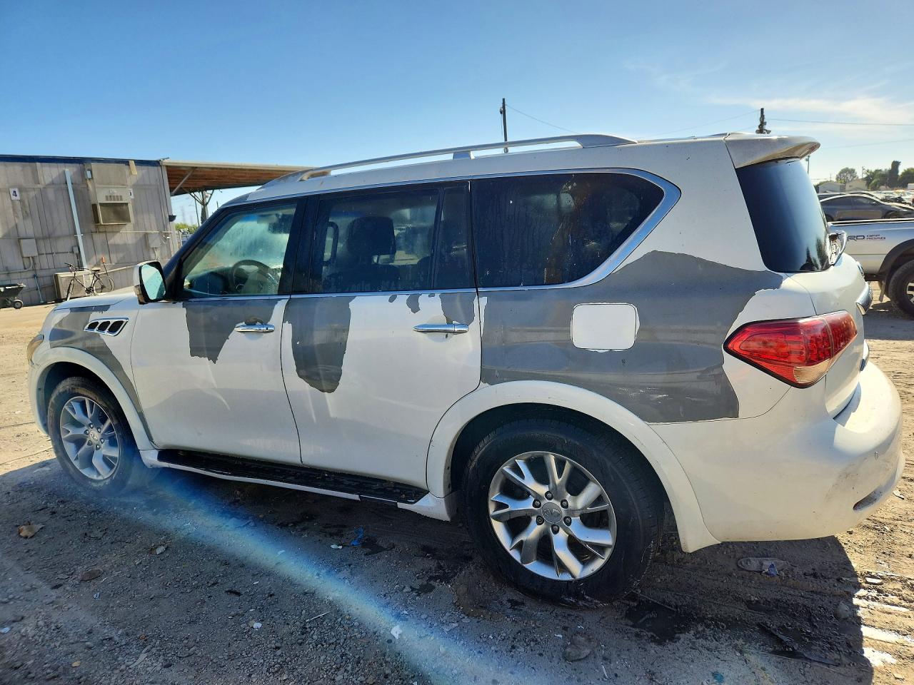 2011 Infiniti Qx56 Base White vin: JN8AZ2NF8B9501918