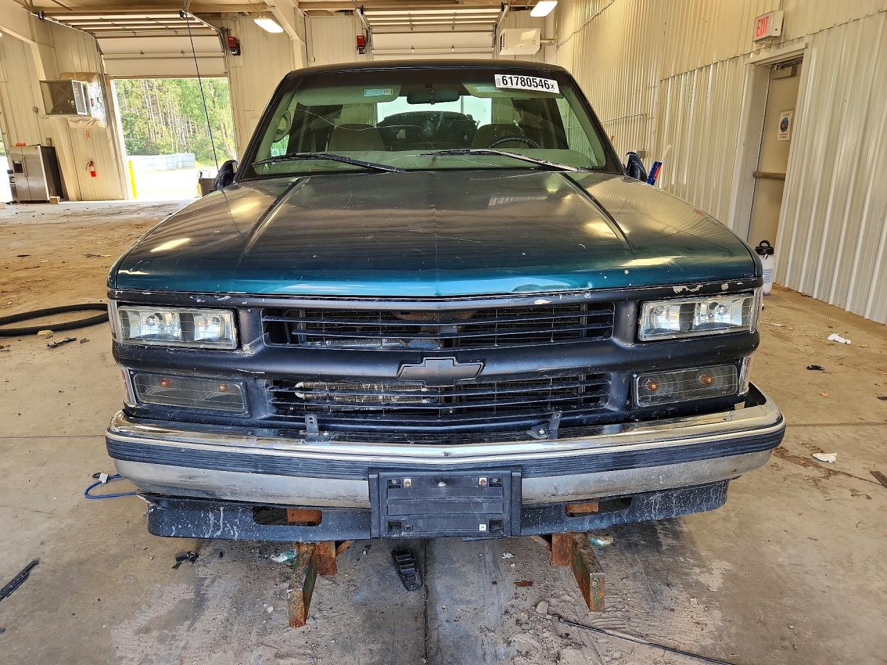 1998 Chevrolet Gmt-400 K1500 Green vin: 1GCEK19M6WR100328