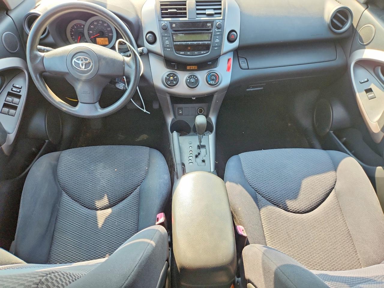2008 Toyota Rav4 Sport Red vin: JTMBK32V585047259