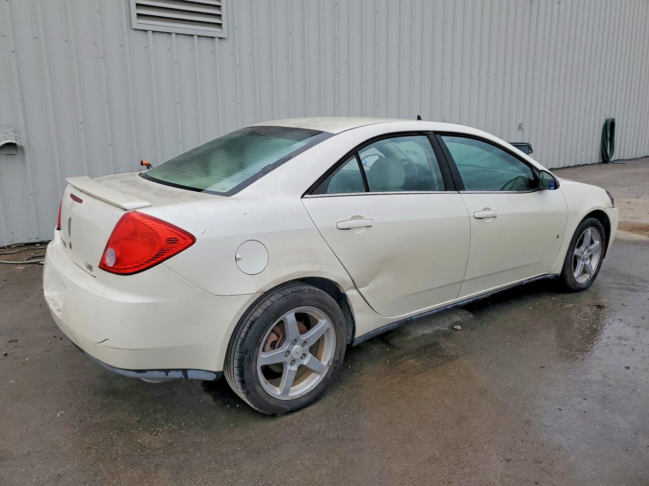 2008 Pontiac G6 Base Cream vin: 1G2ZG57N784211822