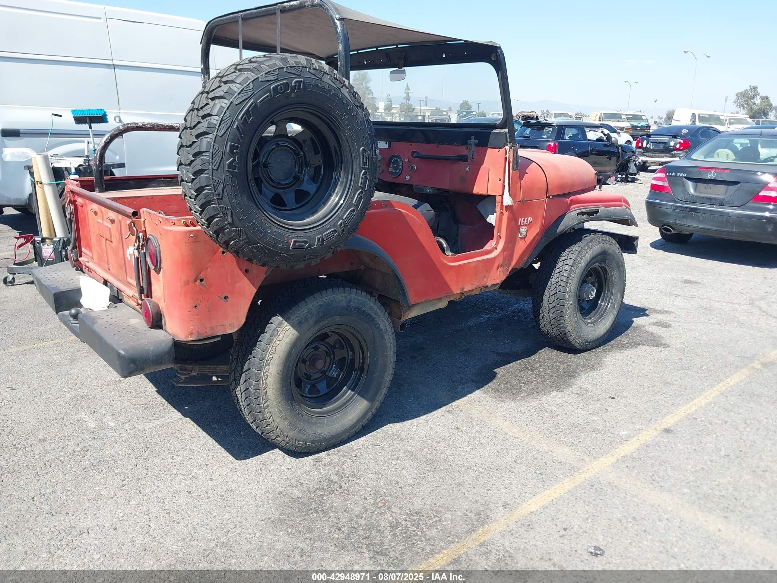 1967 Jeep Cj-5   Красный vin: 8305AS225061     