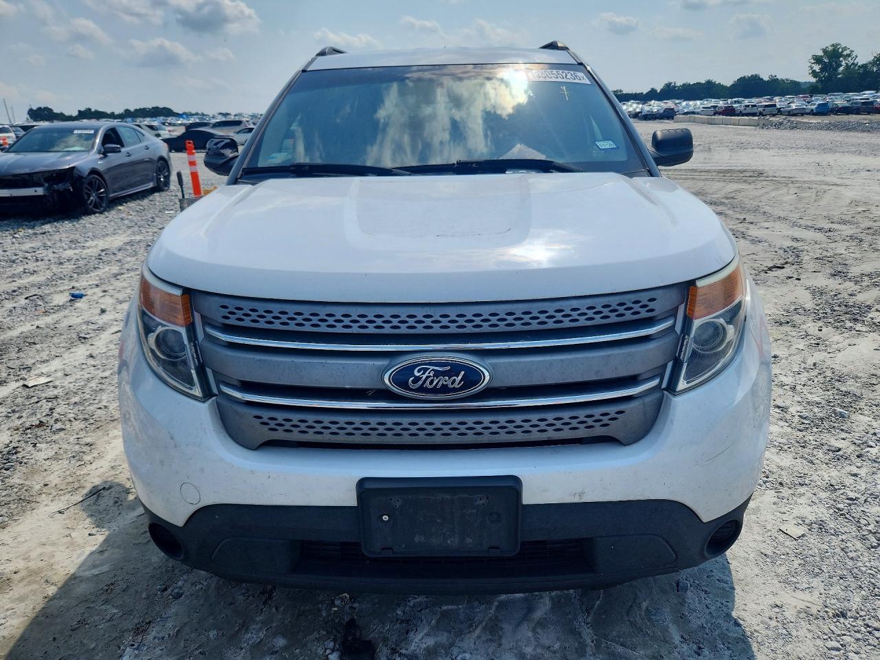 2013 Ford Explorer White vin: 1FM5K8B81DGA98918