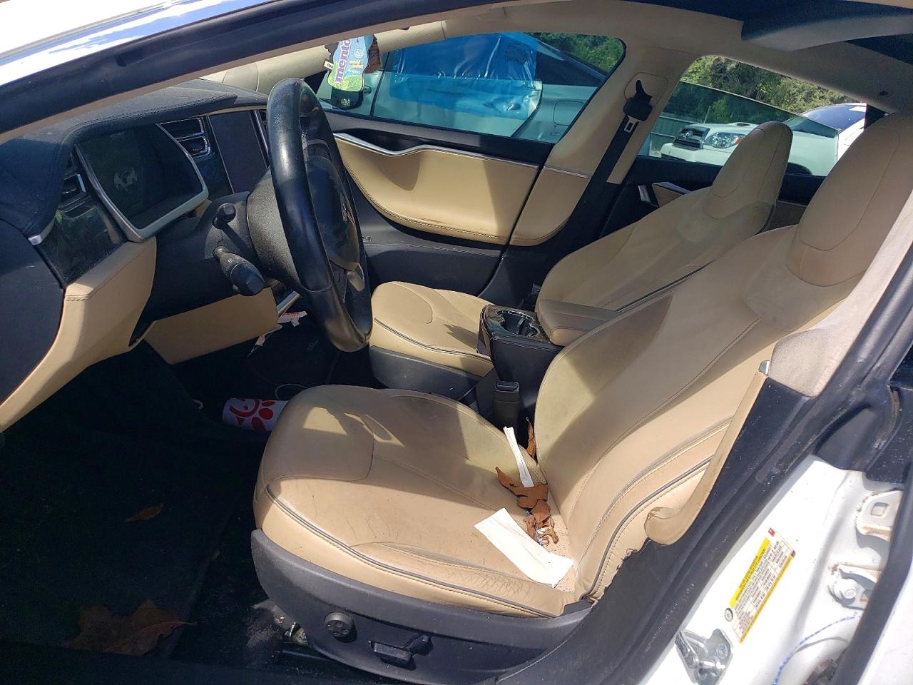 2013 Tesla Model S White vin: 5YJSA1DP7DFP06103