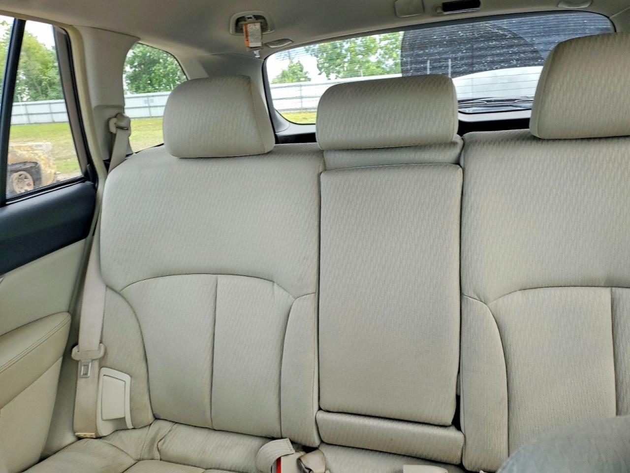 2011 Subaru Outback 2.5i Premium Blue vin: 4S4BRBGC4B3321921