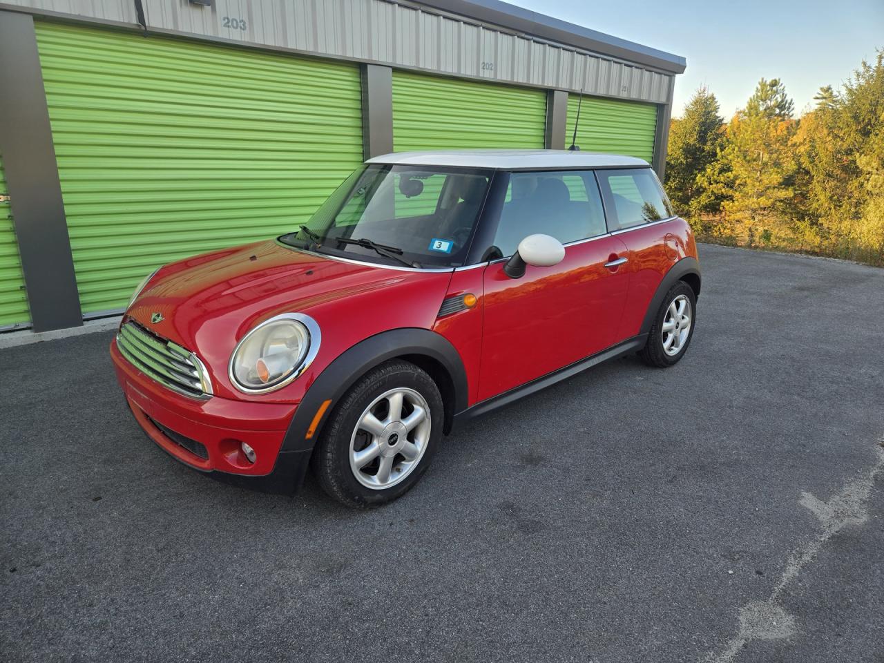 2007 Mini Cooper Красный vin: WMWMF33517TU63263
