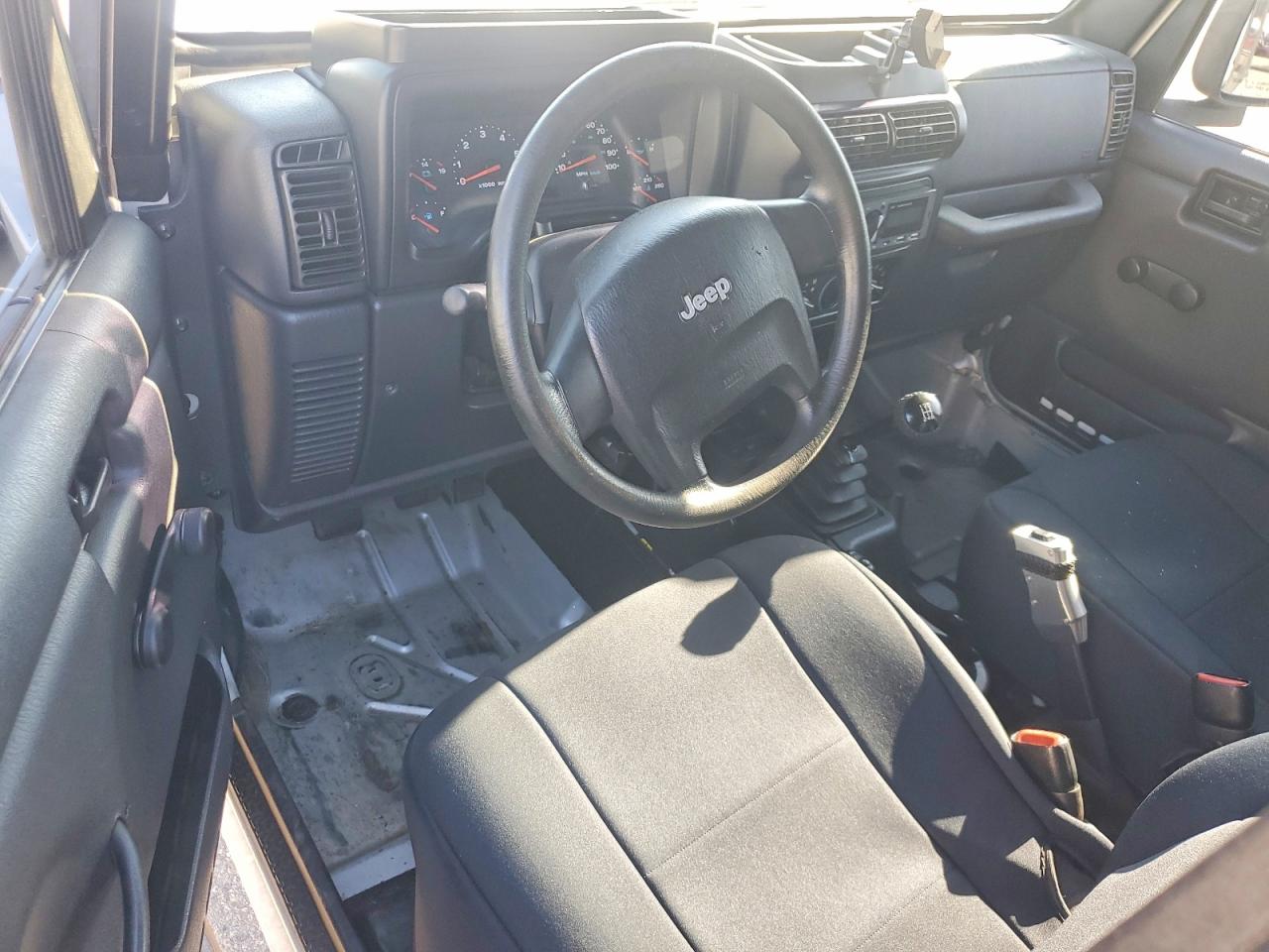 2004 Jeep Wrangler X Silver vin: 1J4FA39S24P797436