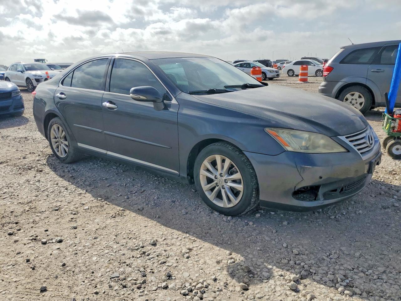 2011 Lexus Es 350 Charcoal vin: JTHBK1EG4B2417884