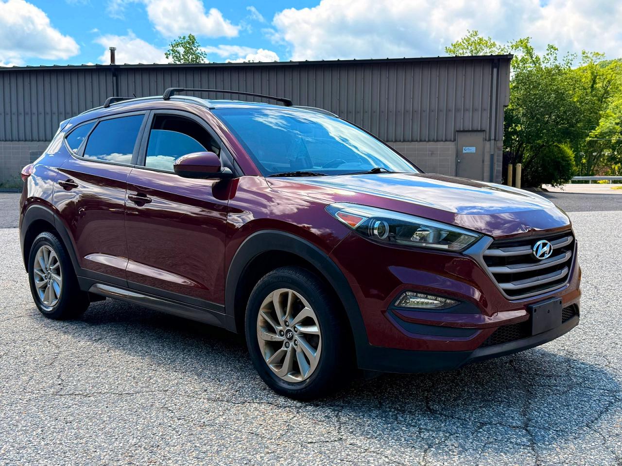 2016 Hyundai Tucson Se Бордовый vin: KM8J3CA4XGU211803