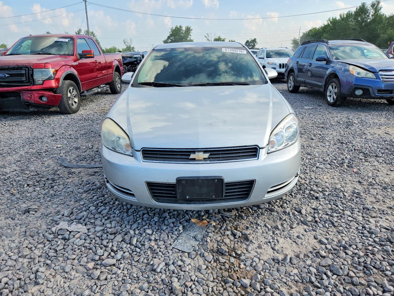 2010 Chevrolet Impala Ls Silver vin: 2G1WA5EK0A1124119