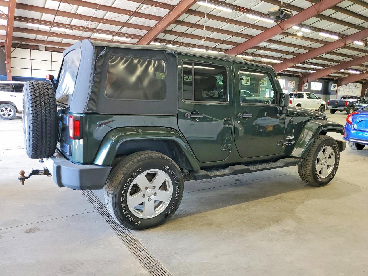 2010 Jeep Wrangler Unlimited Sahara Green vin: 1J4BA5H17AL167899