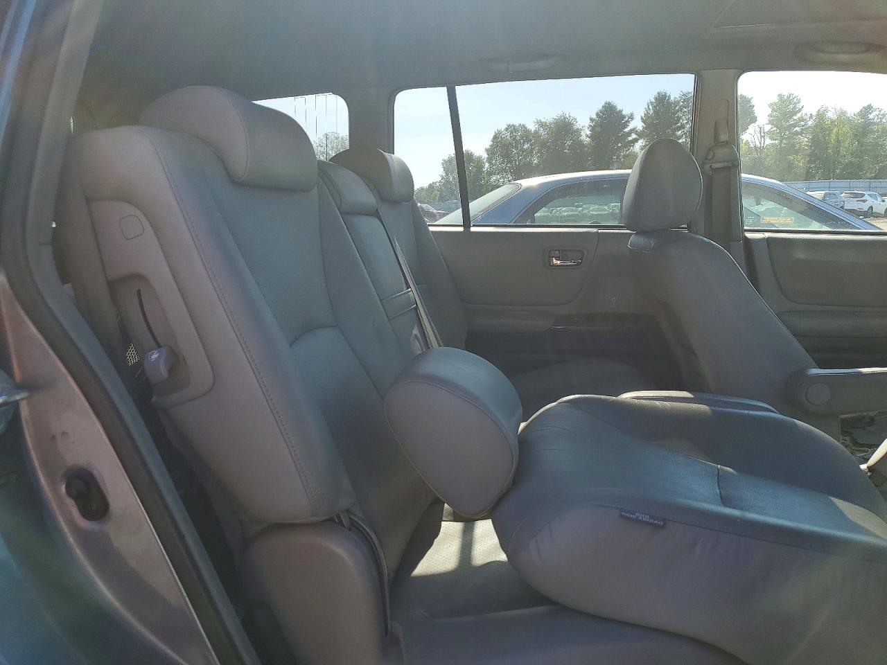 2006 Toyota Highlander Hybrid Blue vin: JTEEW21A460011336