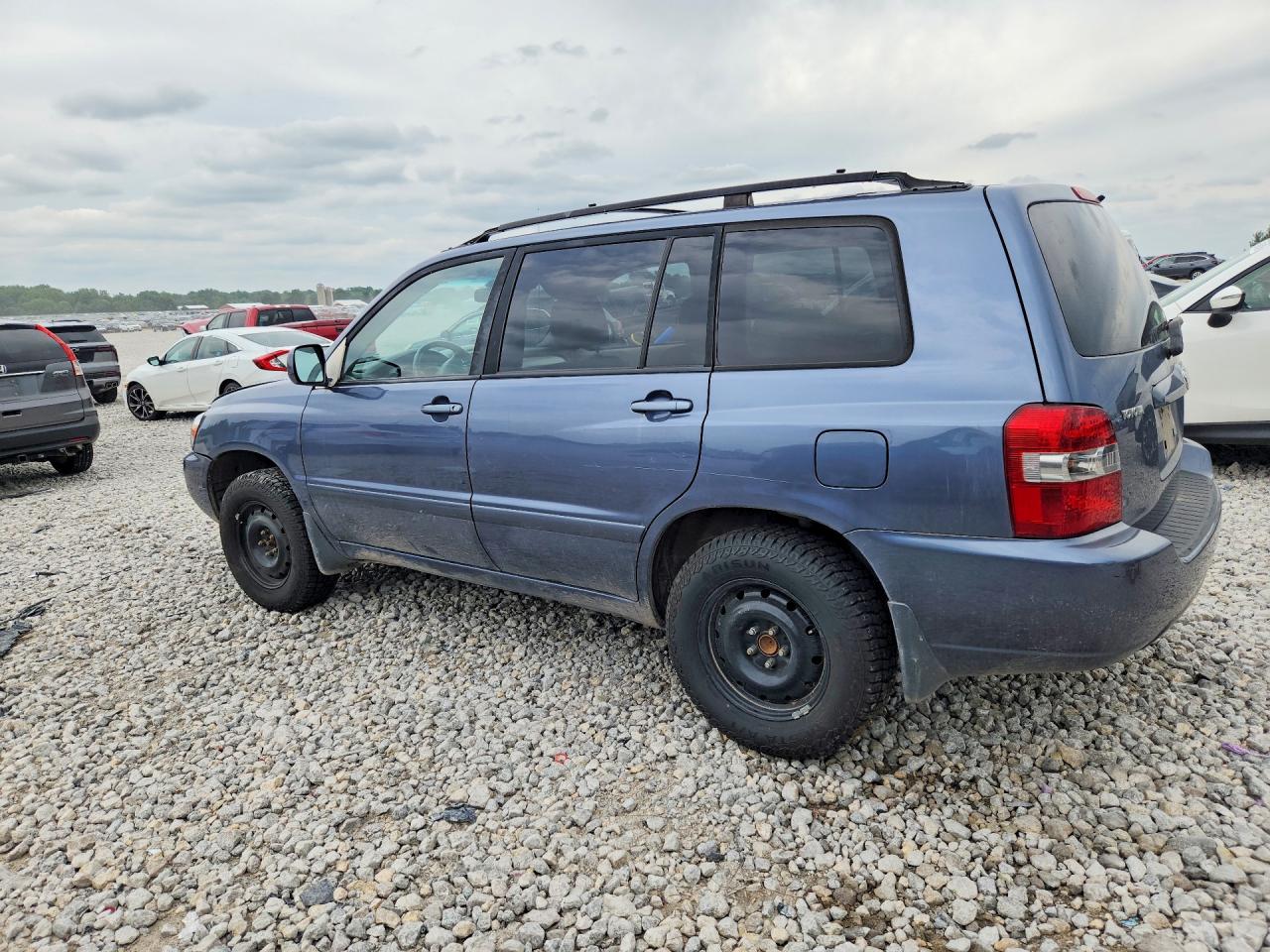 2005 Toyota Highlander Base Blue vin: JTEDD21A350121469