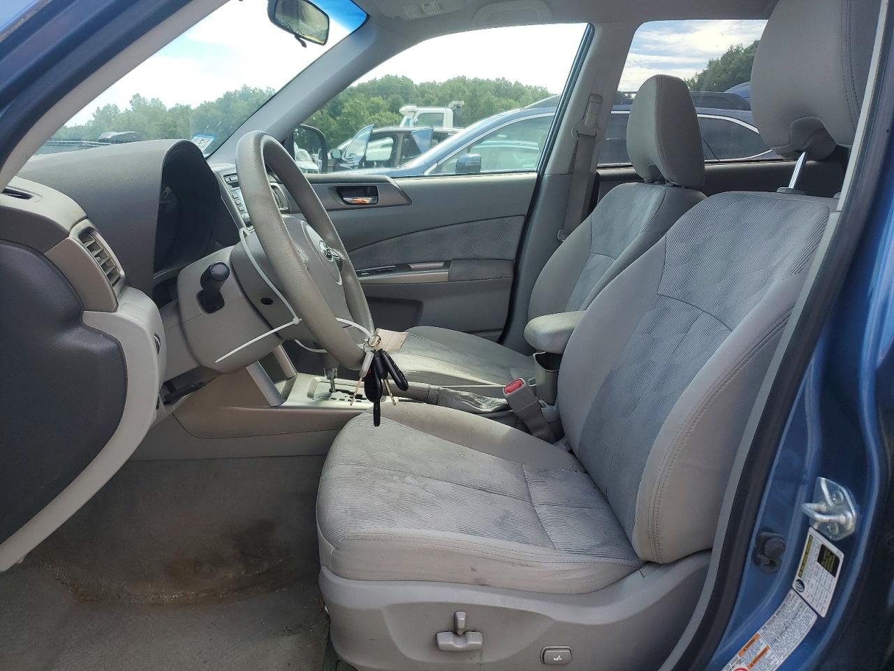 2010 Subaru Forester 2.5x Premium Blue vin: JF2SH6CC6AH713709
